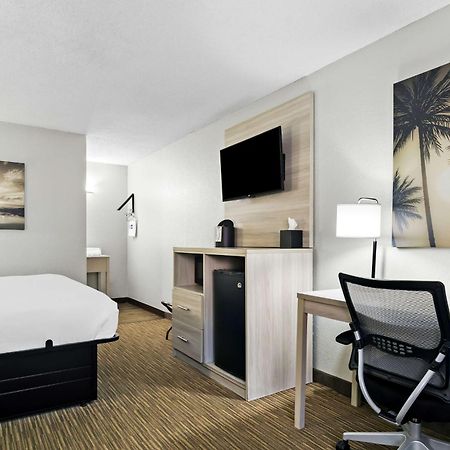 Best Western The Oasis At Joplin Extérieur photo